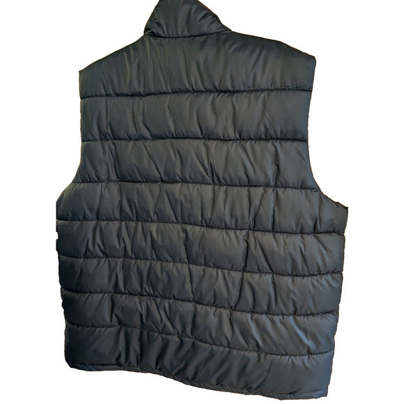 New Balance Puffer Vest Full Zip Outerwear Pockets Tech Vest SIZE XL NEW - Picture 2 of 5